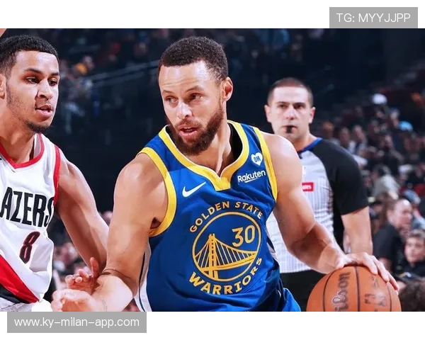 勇士力克太阳，库里手感火热穆迪全面开花，勇士力克尼克斯 库里37分