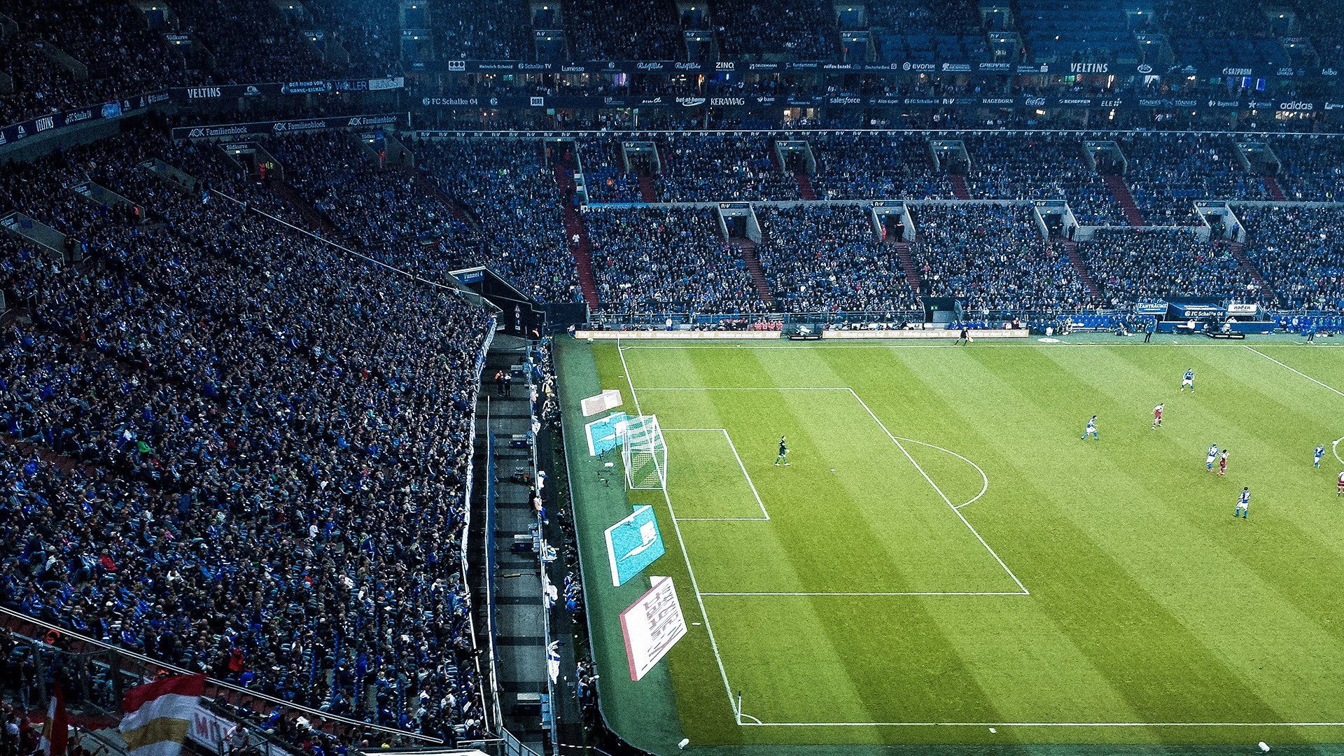 MILAN SPORTS-训练期间开展模拟比赛提高实战应变能力和位置转换效率，模拟训练采用的两种方式是什么